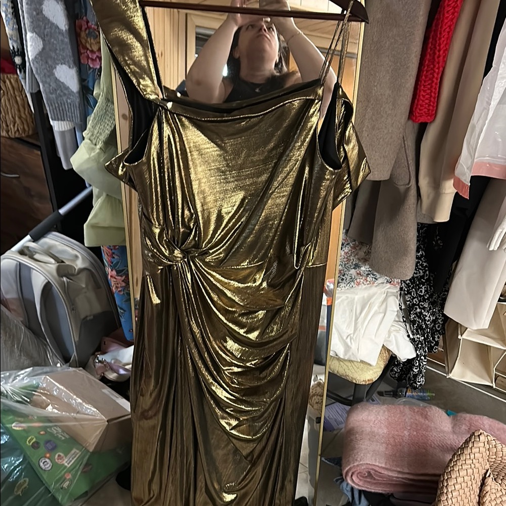 Mac Duggal Gold Spaghetti Strap Cocktail Gown